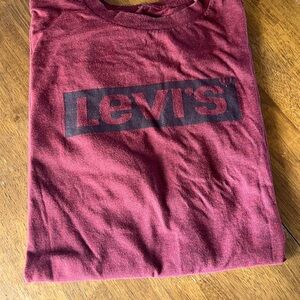 Men’s XXL LEVIS TSHIRT RED
